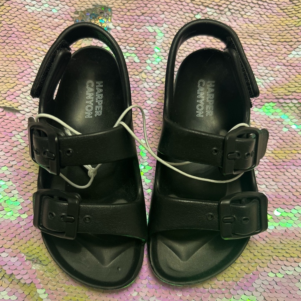 Harper Canyon Black Kids Double-Buckle Sandals